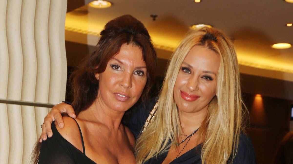Βάνα Μπάρμπα και Γωγώ Μαστροκώστα