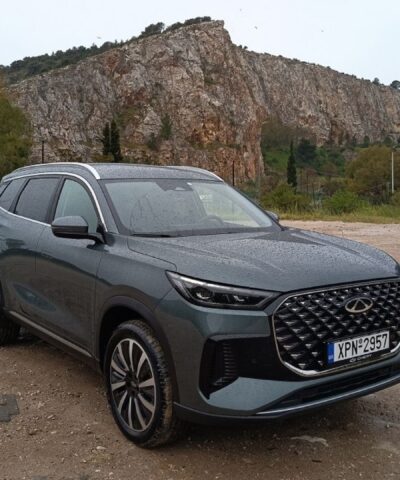 chery-tiggo-8-plug