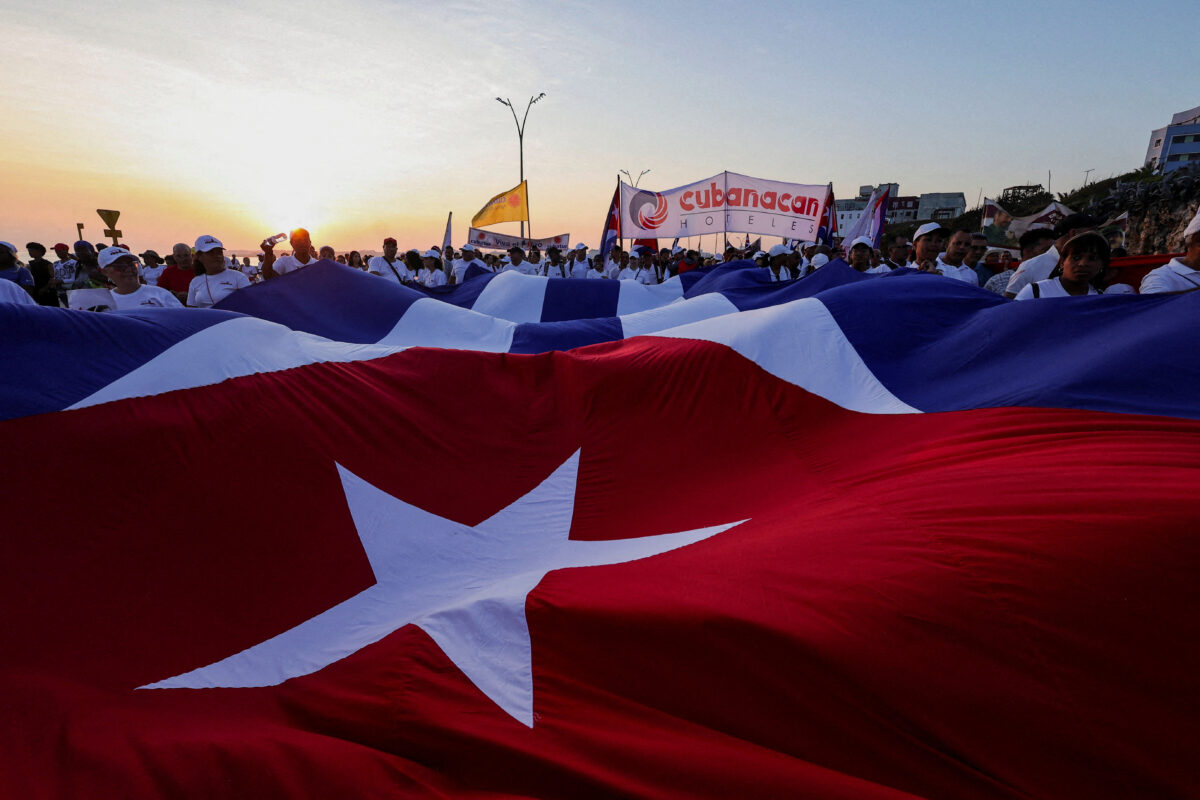 CNN: Η Κούβα καλεί τους πολίτες να ετοιμαστούν για επίθεση από τις ΗΠΑ - Τα ανησυχητικά σημάδια