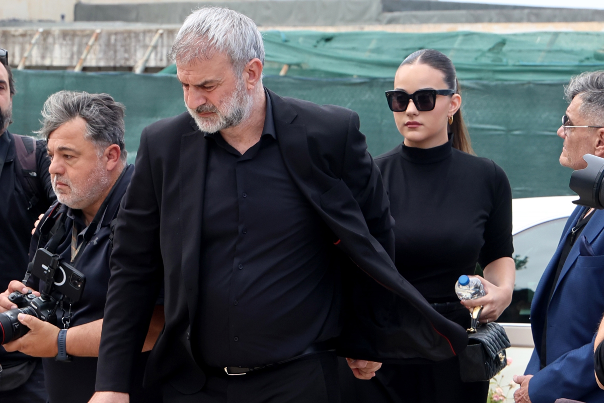 Ο Τραϊανός Δέλλας με την κόρη του