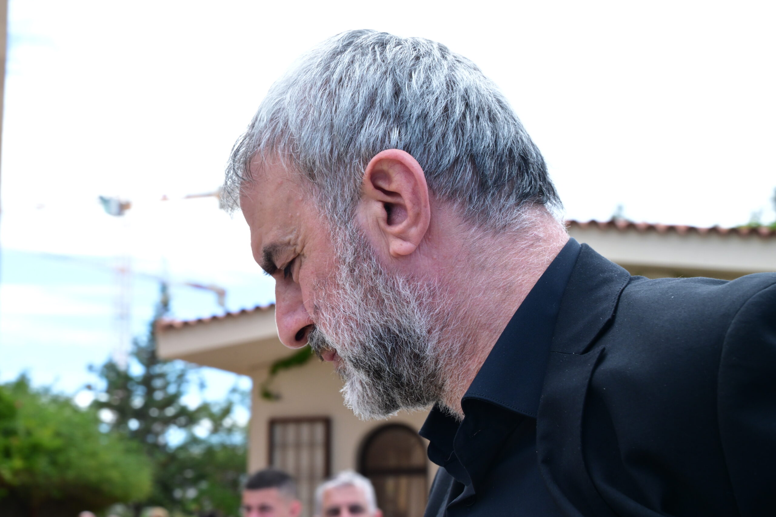 Εξόδιος ακολουθία ΤΗς Γωγώς Μαστροκώστα στον Ιερό Ναό Αγίας Τριάδος στην περιοχή του Ελληνικού. Τετάρτη 27 Μαΐου 2026. (ΤΑΤΙΑΝΑ ΜΠΟΛΑΡΗ