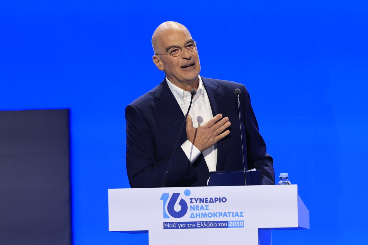 Ομιλία Δένδια με αιχμές: Η ΝΔ δεν πιστεύει στις περίκλειστες καγκελαρίες τεχνοκρατών