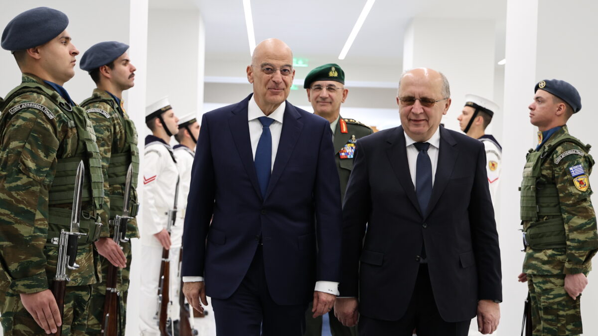 Δένδιας και Κουμπίλιους