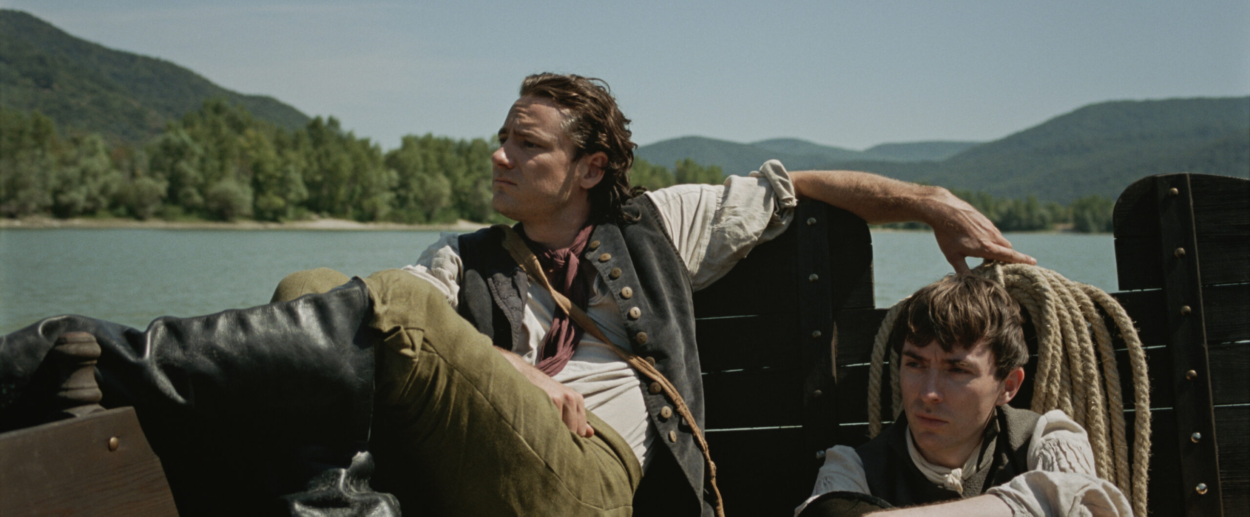 Lewis Pullman and Matthew Beard in THE TESTAMENT OF ANN LEE. Photo courtesy of Searchlight Pictures. © 2025 Searchlight Pictures All Rights Reserved.