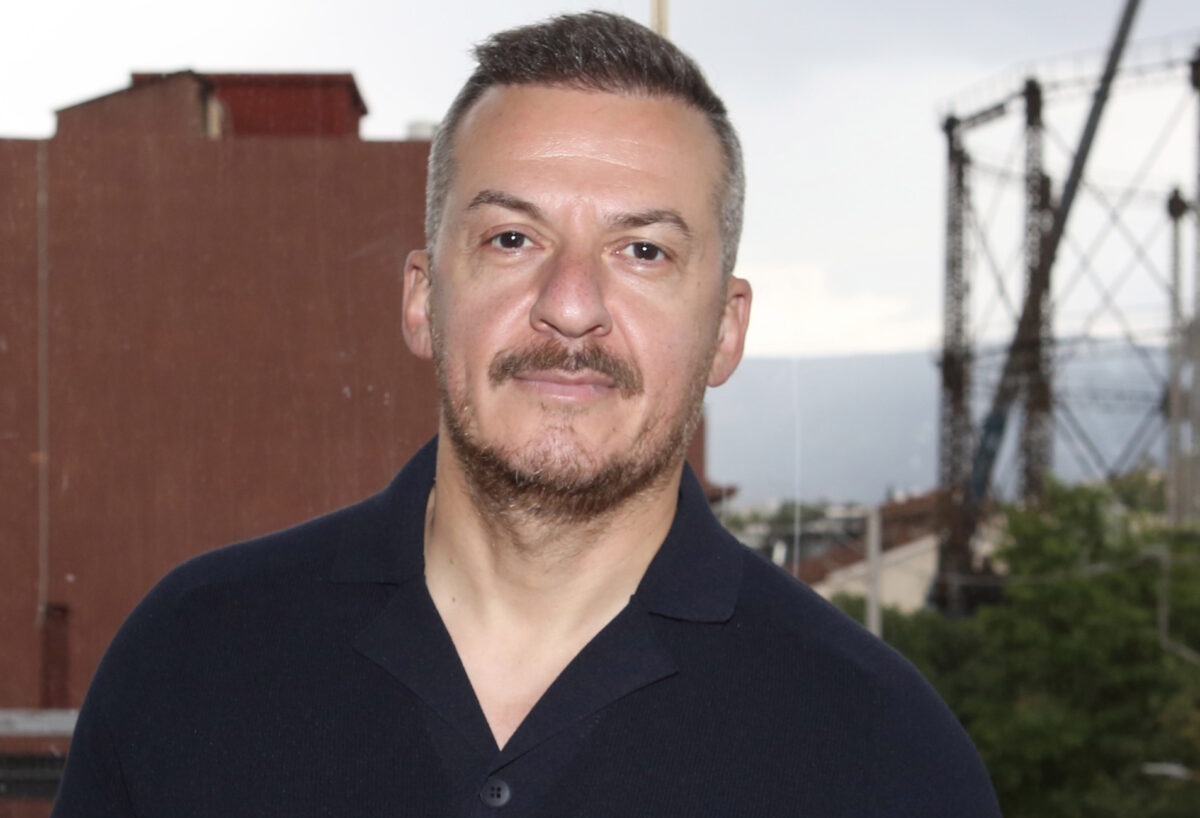 Πάνος Δημάκης: Εκνευρίζομαι όταν ακούω στην τηλεόραση ιστορικές ανακρίβειες και κακά ελληνικά