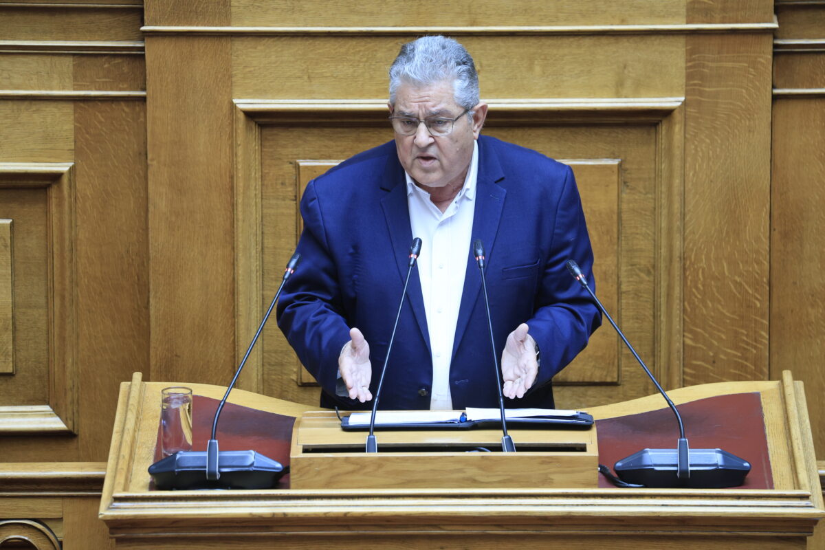 Κουτσούμπας για Τσίπρα και Καρυστιανού: «Αυτό το πολιτικό σουλάτσο προκαλεί αποστροφή στον λαό»
