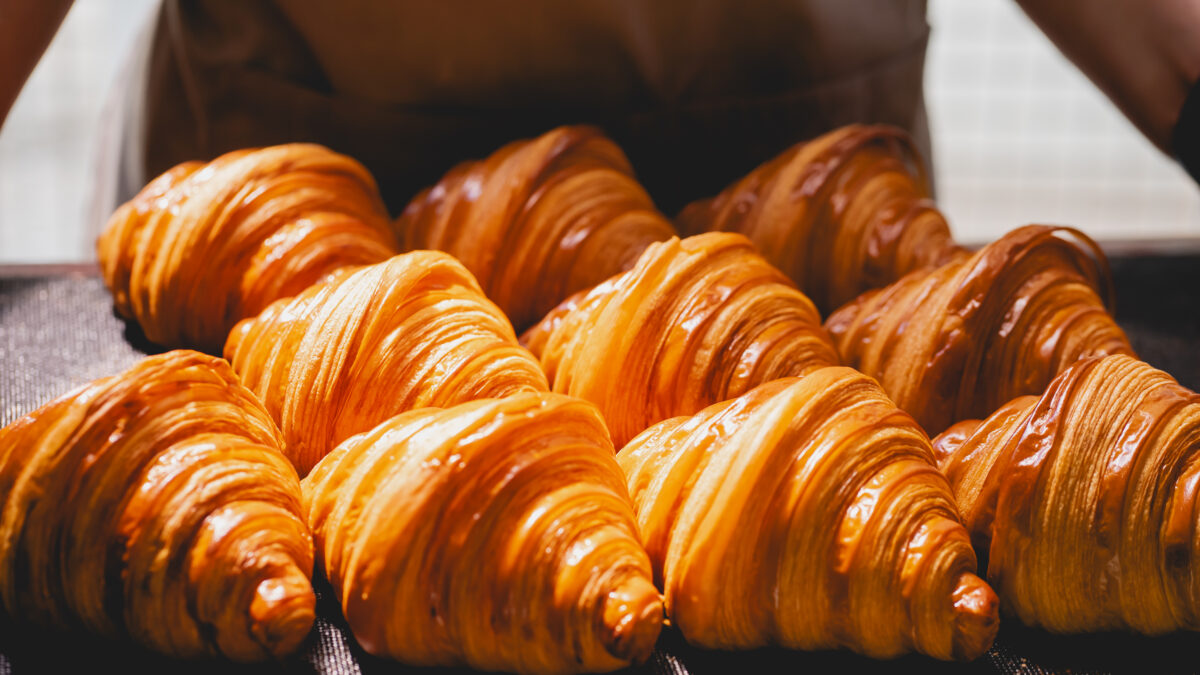 No Crumbs x rhoé: Ένα κυριακάτικο pop-up αφιερωμένο στη σύγχρονη αρτοποιία στο κέντρο της Αθήνας