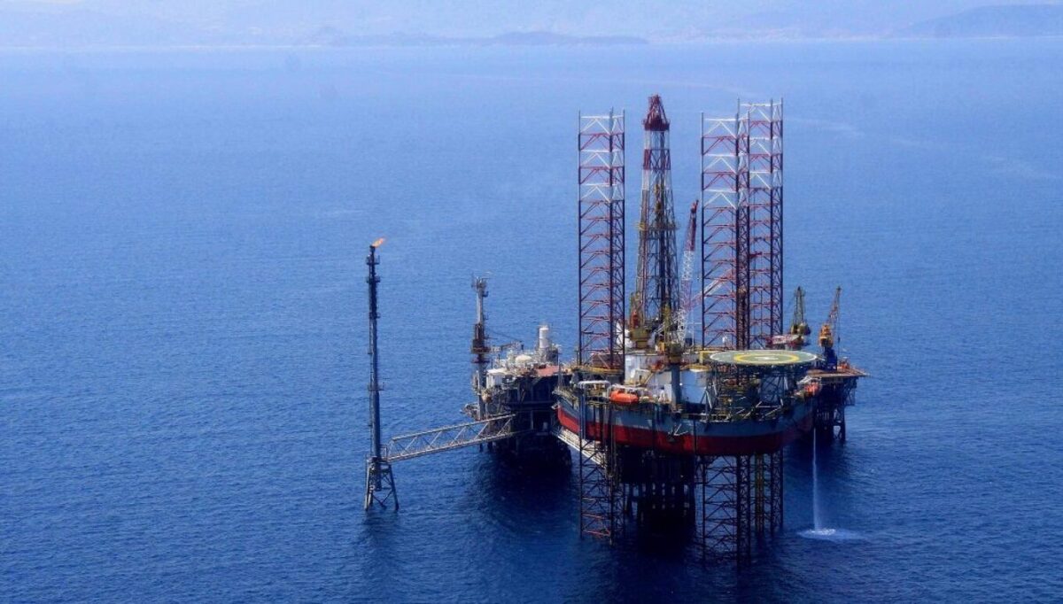 Πάτρα, Ηγουμενίτσα και Αστακός διεκδικούν τη λιμενική βάση της γεώτρησης στο Ιόνιο - Οι ευκαιρίες για κάθε περιοχή