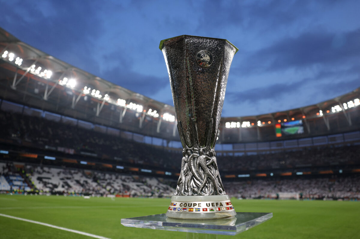 Φράιμπουργκ - Αστον Βίλα live ο τελικός του Europa League