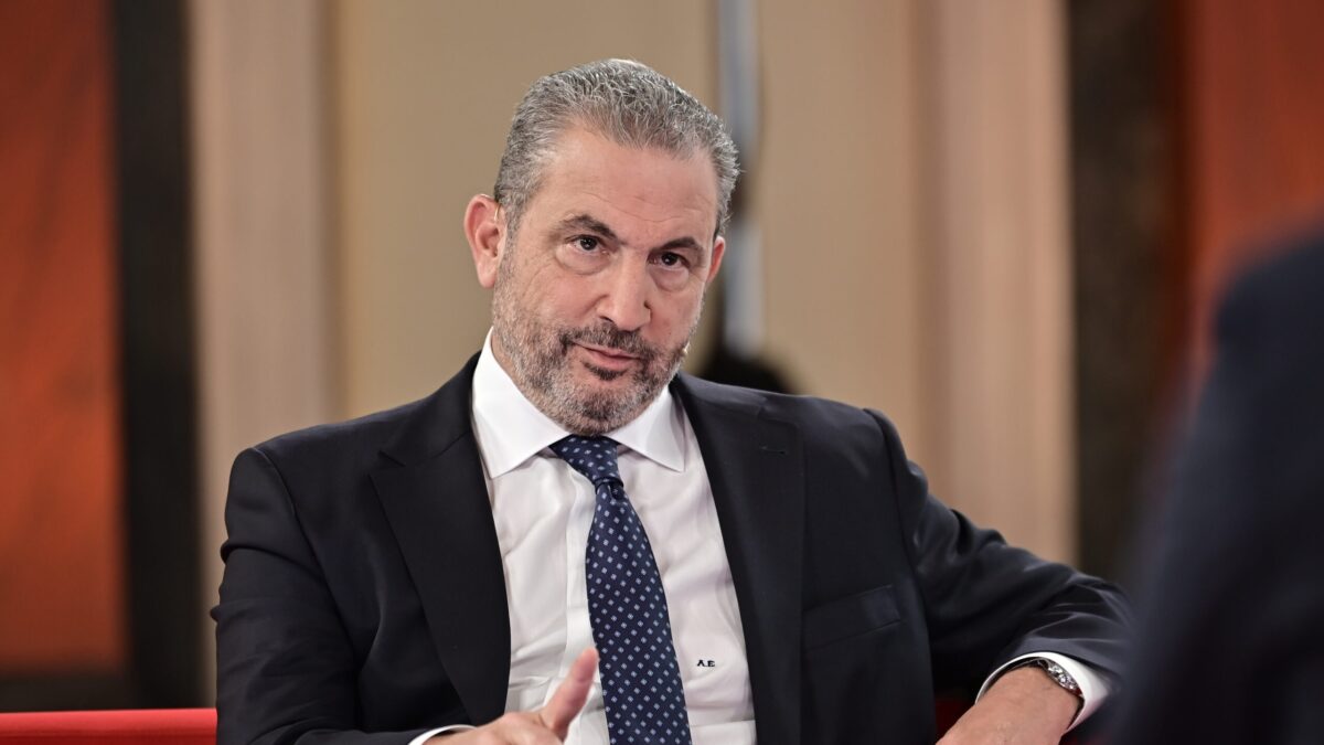 Ο Αλέξανδρος Εξάρχου