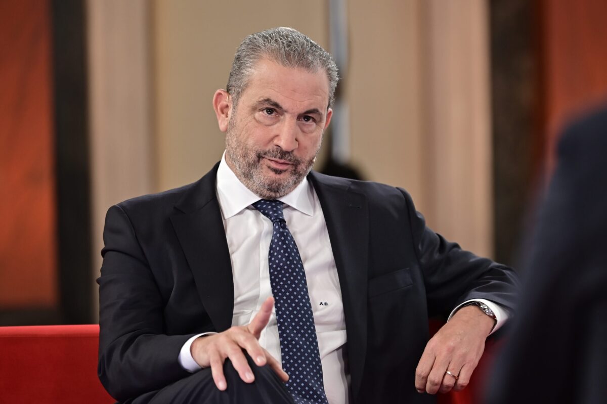 Ο Αλέξανδρος Εξάρχου