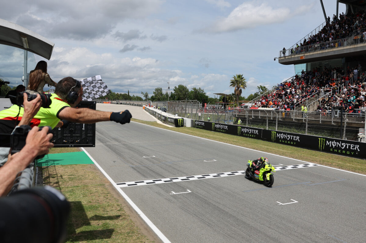 Ο Fabio di Giannantonio κέρδισε το Grand Prix της Βαρκελώνης με δύο οδηγούς στο νοσοκομείο | Επικαιρότητα στο PlusTV.gr
