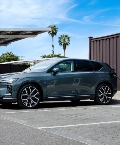 fast-charging-gets-even-easier-for-all-electric-volvo-drivers-4
