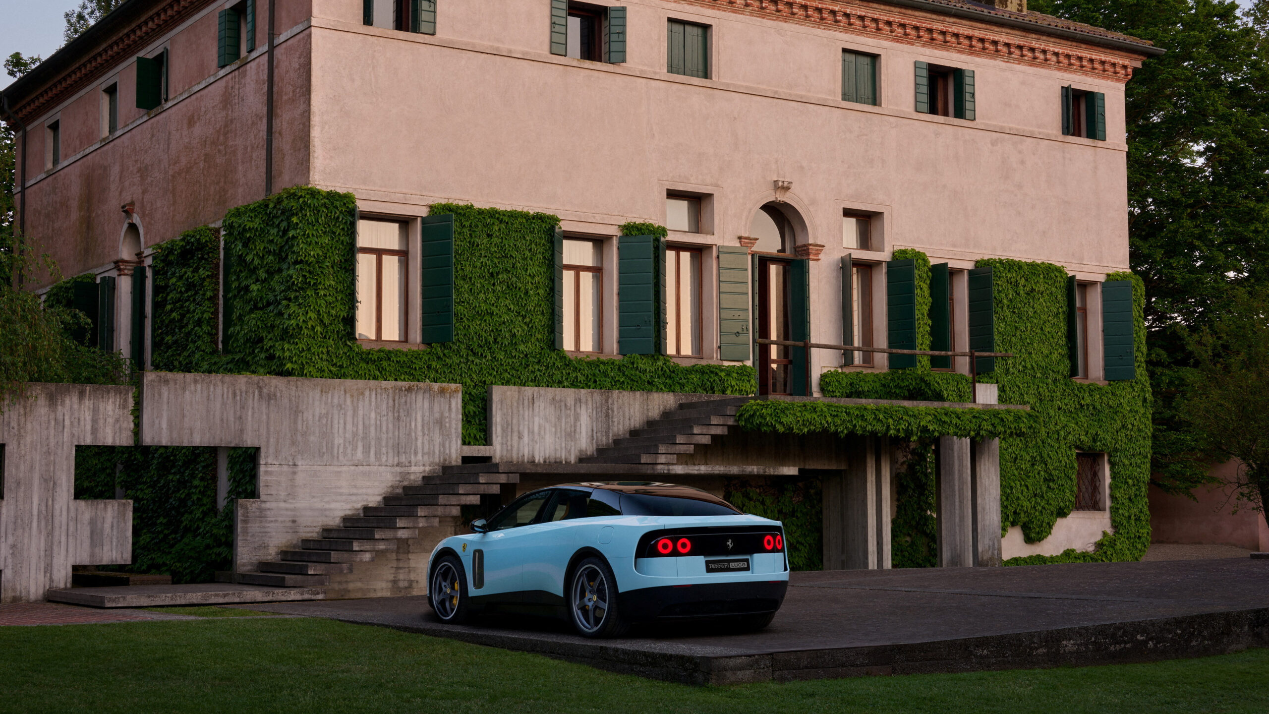 ferrari luce