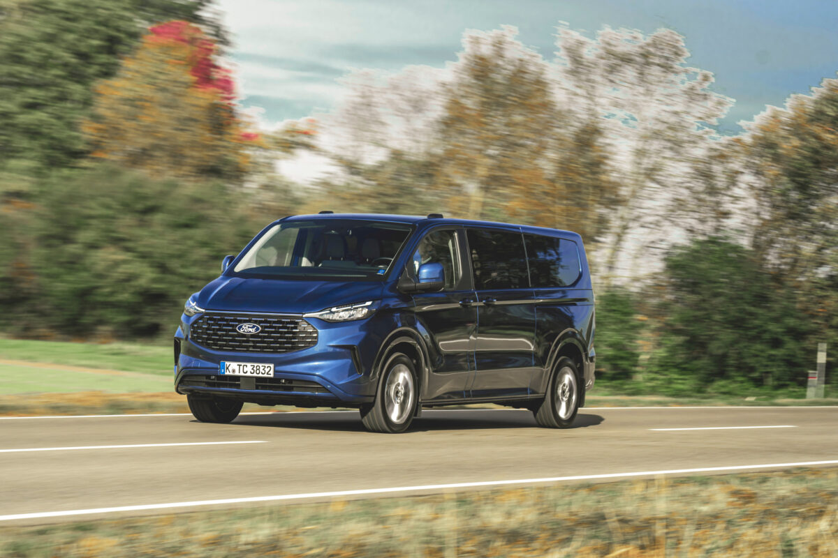 ford-tourneo-custom