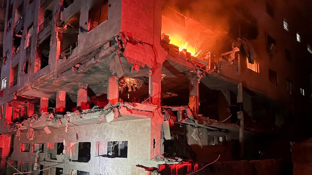Το Ισραήλ στοχεύει κορυφαίο ηγέτη της Χαμάς σε αεροπορική επιδρομή στη Γάζα
