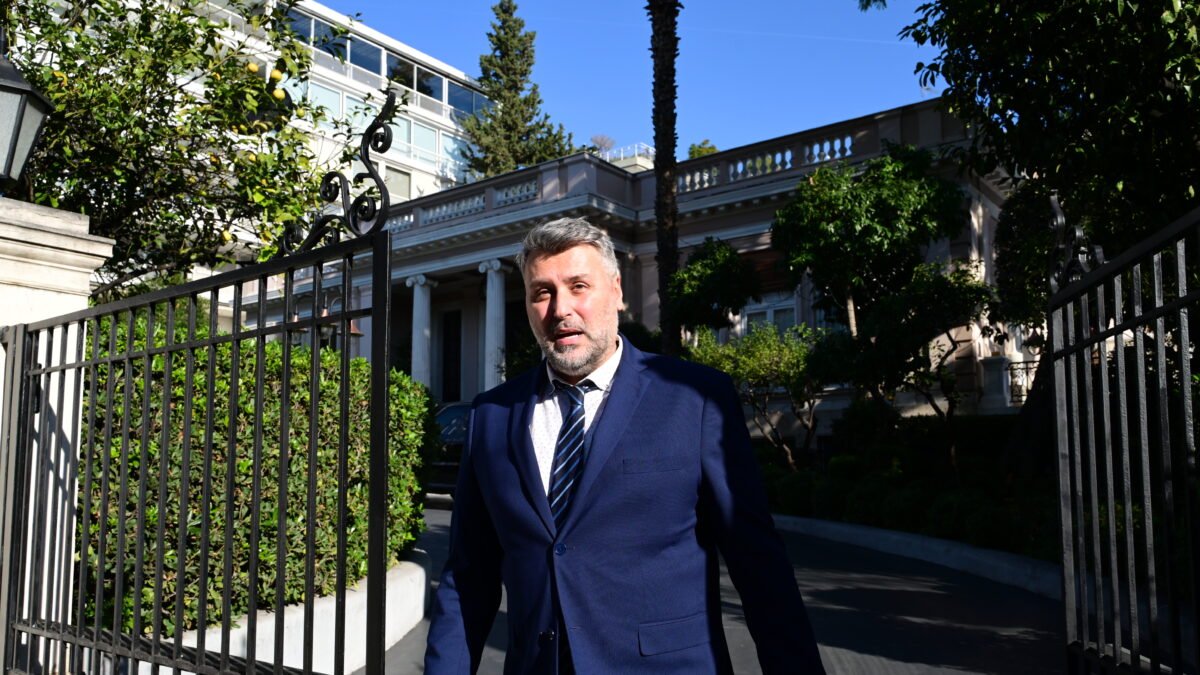 Γιάννης Καλλιάνος