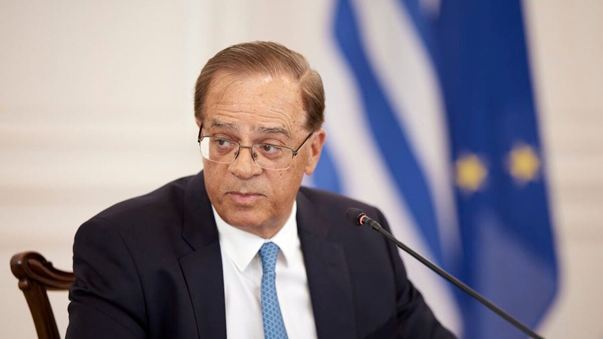 Ο Γκίκας Χαρδούβελης