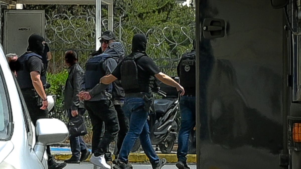 Συλλήψεις για τη δολοφονία Μοσχούρη