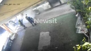 Ίλιον: Οι επιβάτες του λεωφορείου το εγκαταλείπουν λίγο πριν λαμπαδιάσει – Βίντεο – ντοκουμέντο