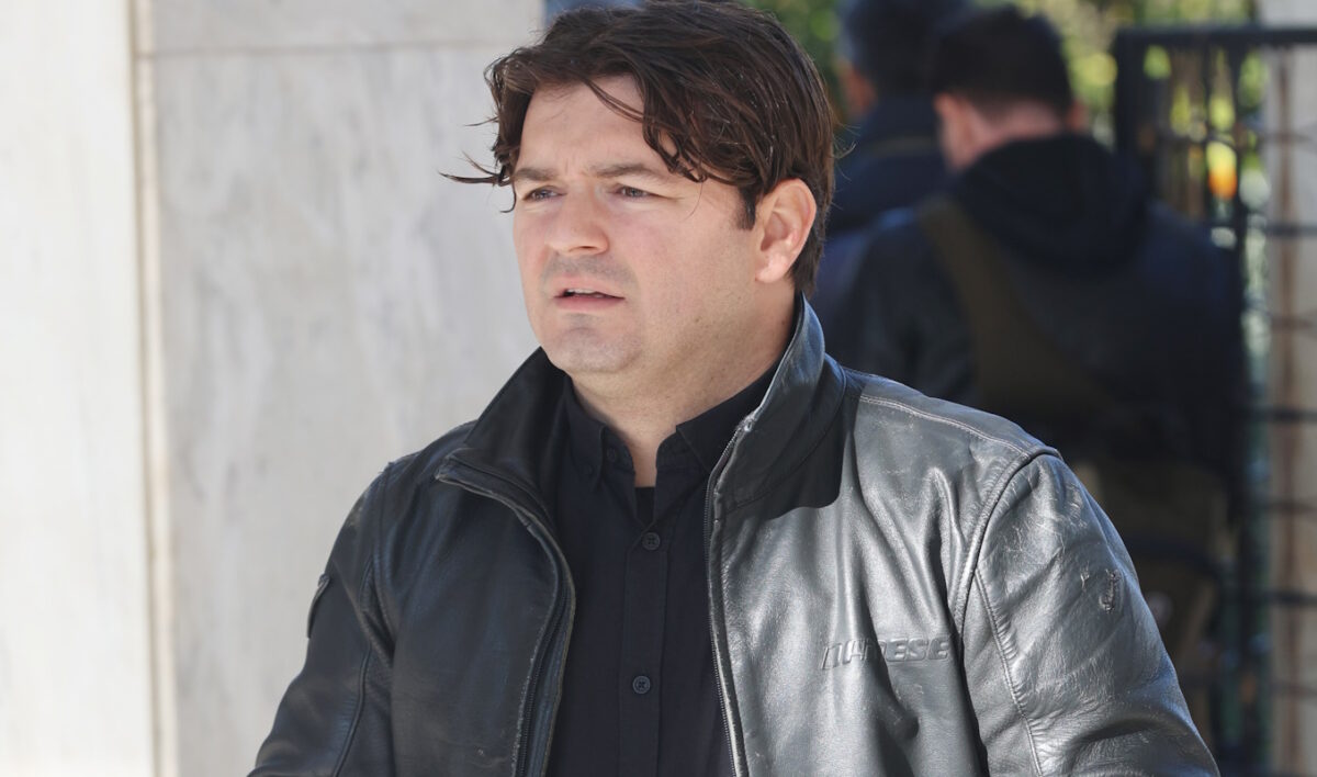 Ιωάννης Απέργης: Πάντα ήμουν παρών στο πρόβλημα του πατέρα μου με τον αλκοολισμό | Επικαιρότητα στο PlusTV.gr