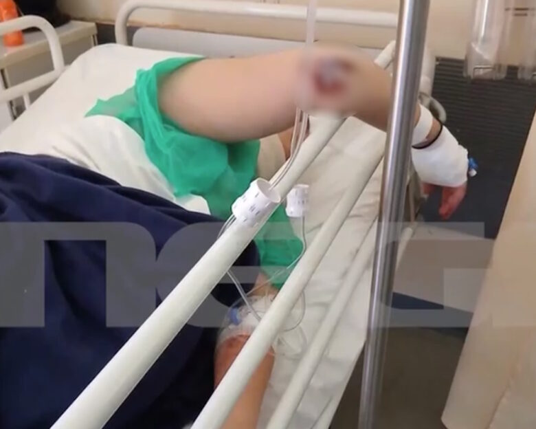 Η 28χρονη που νοσηλεύεται έχοντας σοβαρά τραύματα