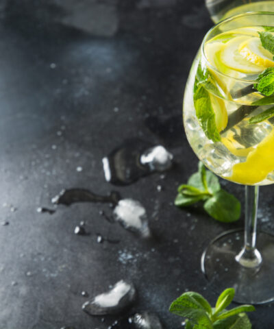 Limoncello Spritz