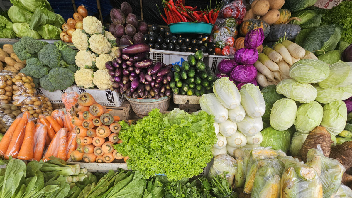 Vegetable stall market