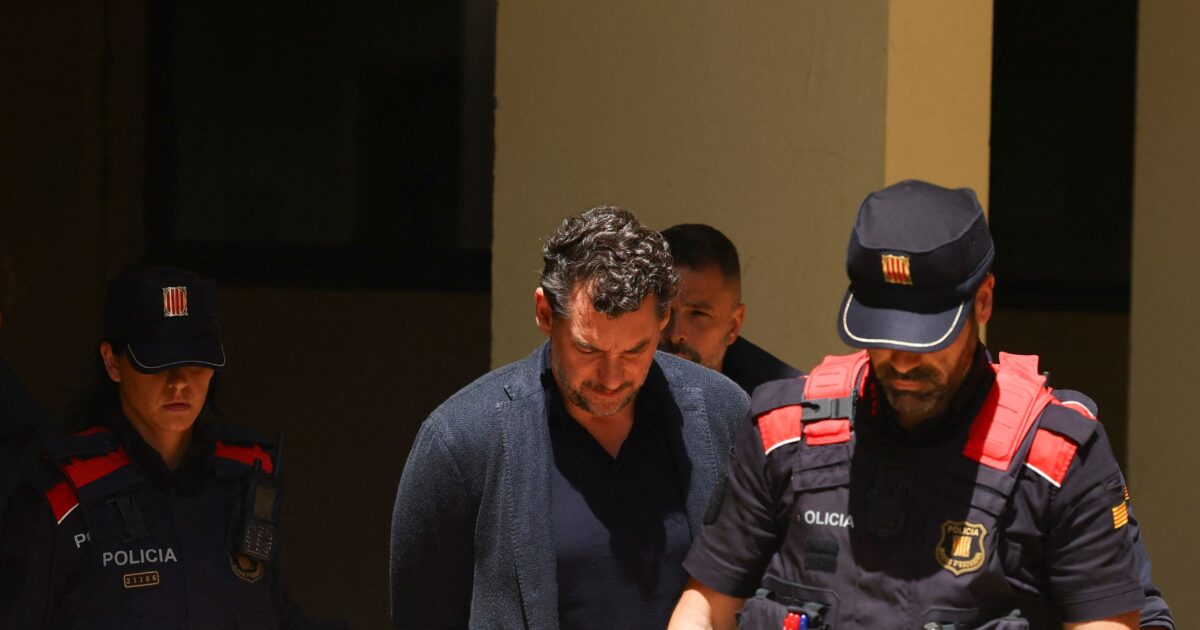 Η δραματική κλήση του Τζόναθαν Άντικ στο 112 μετά την πτώση του ιδρυτή της Mango: «Χρειάζομαι βοήθεια, ο πατέρας μου έπεσε»