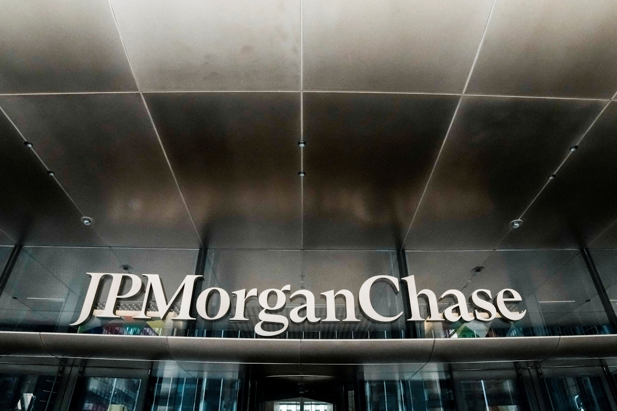 Σκάνδαλο στην JP Morgan: Στέλεχος κατηγορεί συνάδελφό του για σεξουαλική παρενόχληση – Στην αντεπίθεση η 37χρονη, «μου κατέστρεψε τη ζωή»
