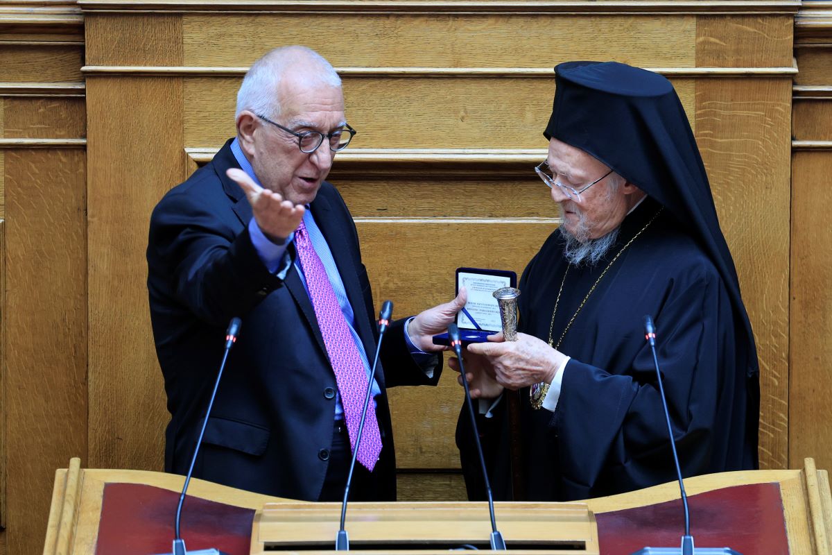 Ο Πατριάρχης Βαρθολομαίος στη Βουλή