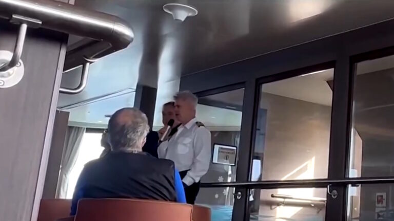 Ο καπετάνιος του κρουαζιερόπλοιου