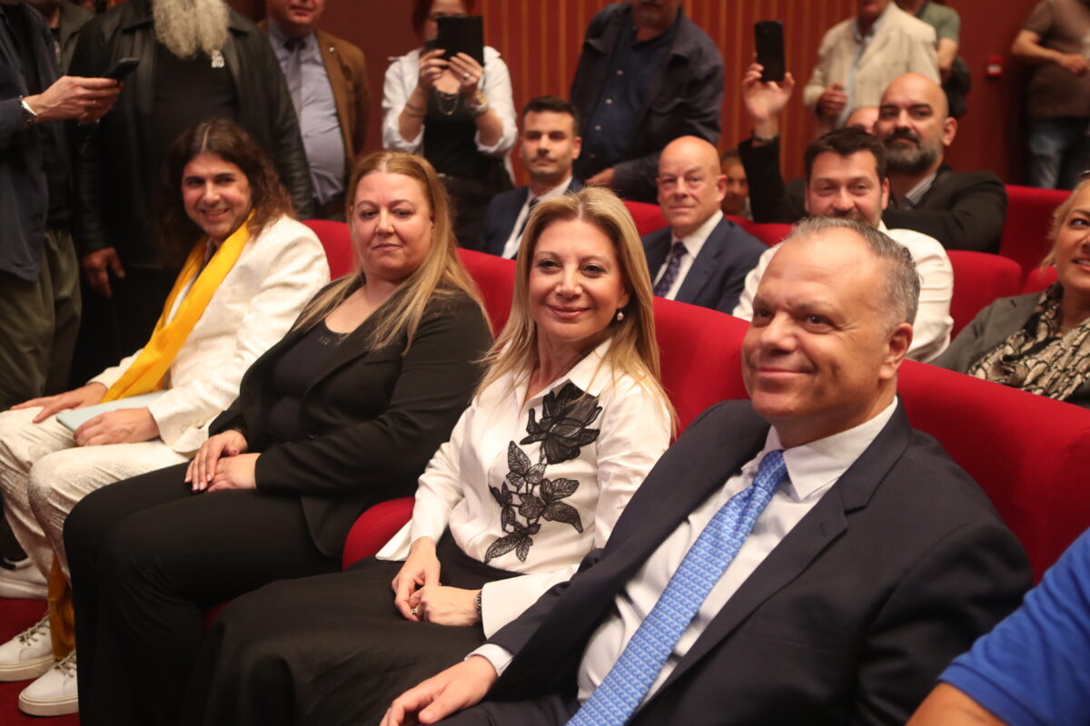 Η Μαρία Καρυστιανού