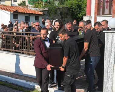 Κηδεία Παρασκευά Άντζα