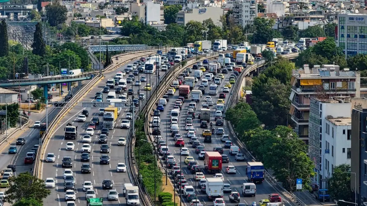 Πολύ αυξημένη κίνηση στο εθνικό οδικό δίκτυο
