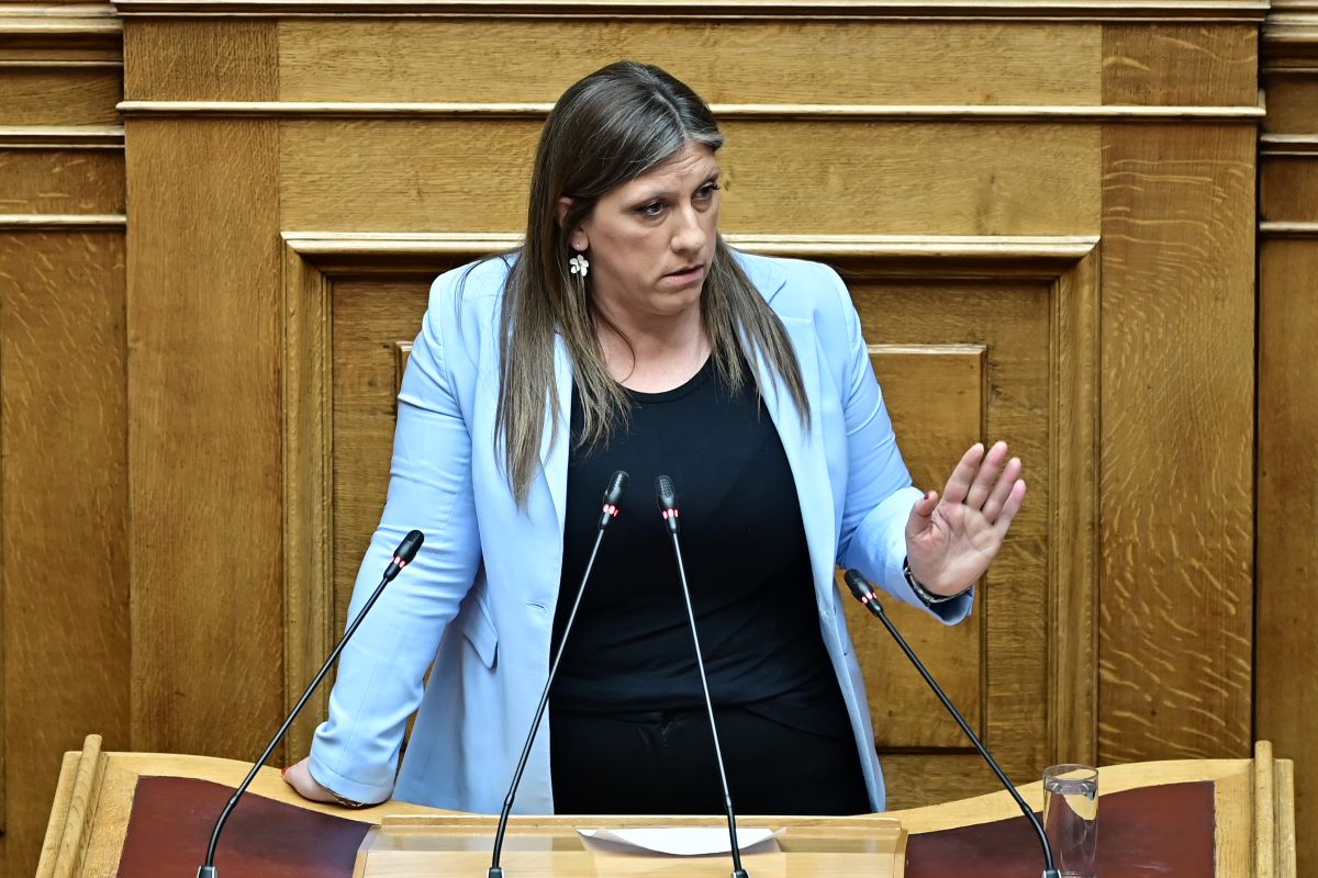 Η Ζωή Κωνσταντοπούλου