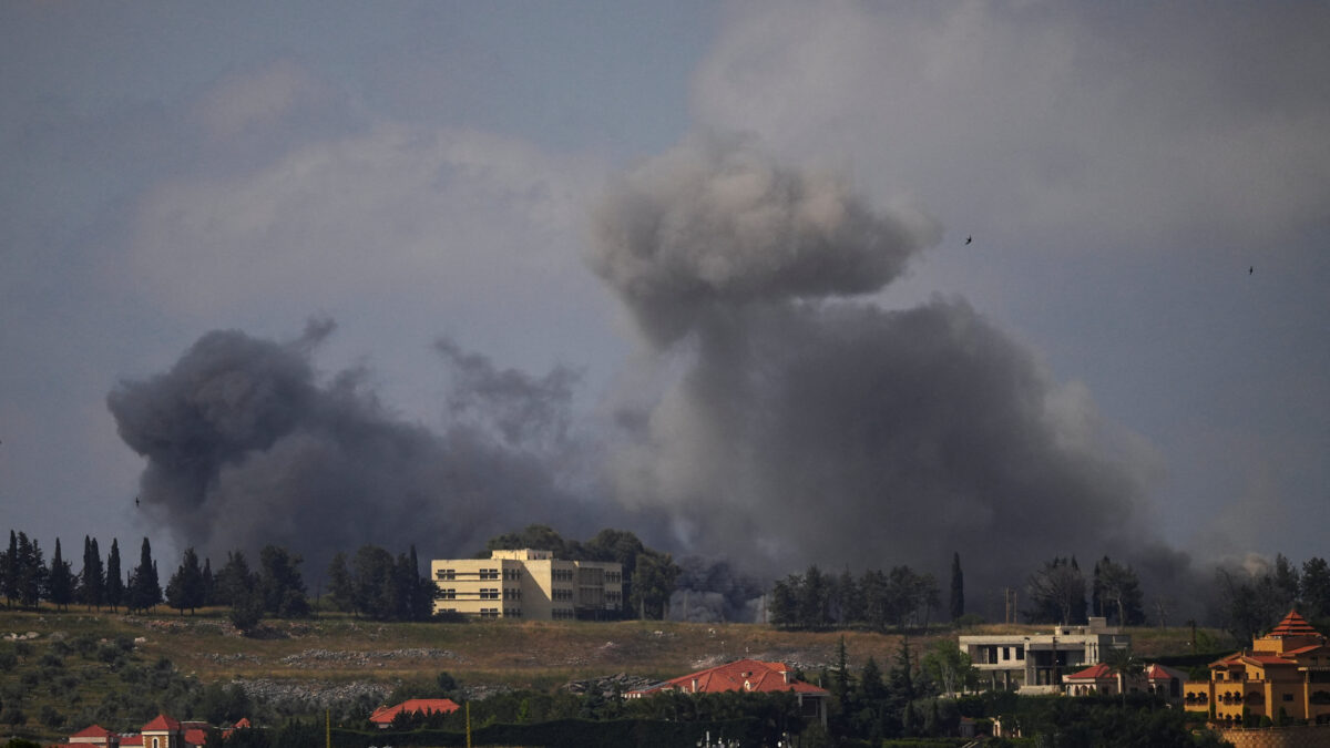 Smoke billows from southern Lebanon, following Israeli strikes, as seen from Nabatieh, Lebanon, May 30, 2026. REUTERS/ Stringer