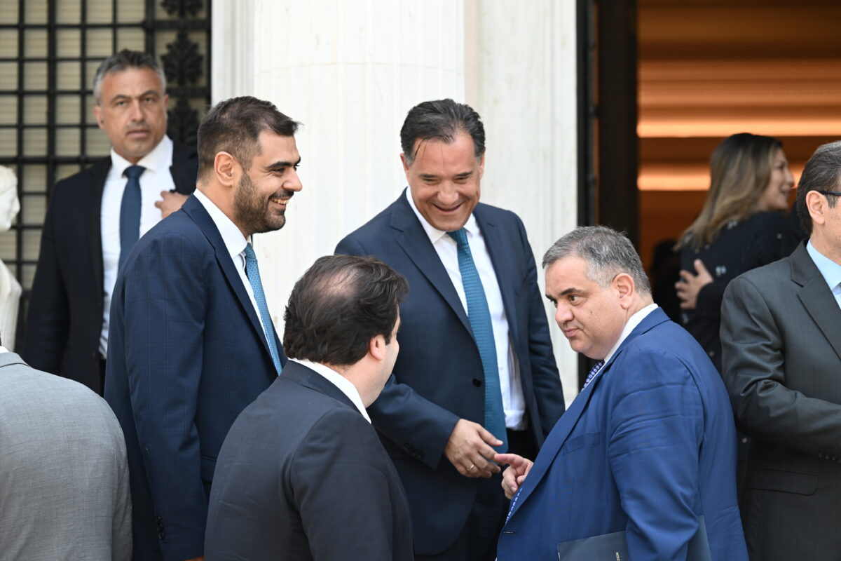Μαρινάκης και Γεωργιάδης σηκώνουν το γάντι στους «10» της ΝΔ για την αιχμηρή επιστολή πριν το συνέδριο: «Κοιτά ποιος μιλάει»