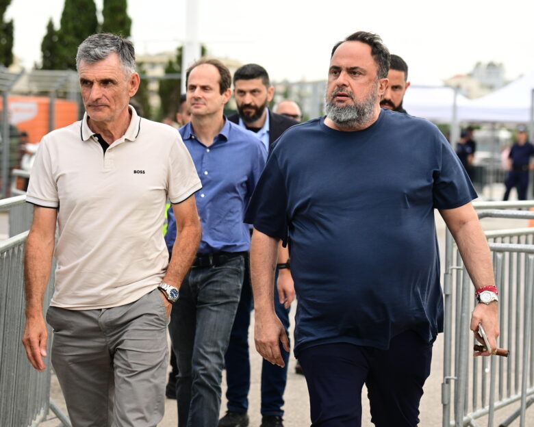 Ο Βαγγέλης Μαρινάκης με τον Χοσέ Λουίς Μεντιλίμπαρ