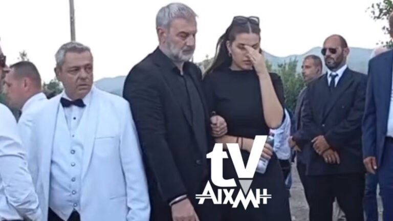 Ταφή Γωγώ Μαστροκώστα