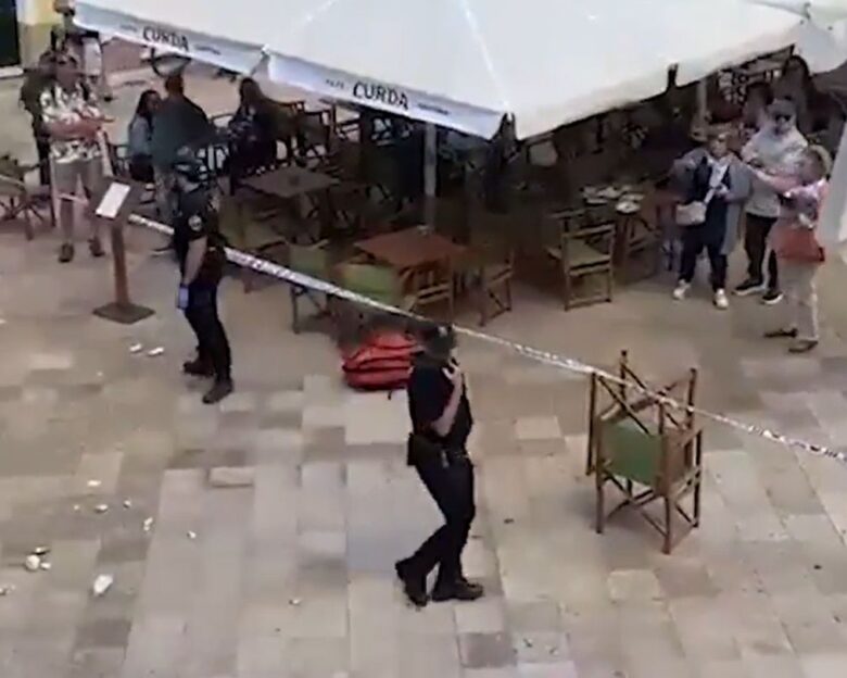 Μέρος μπαλκονιού έπεσε σε τραπέζι στη Μανόρκα της Ισπανίας