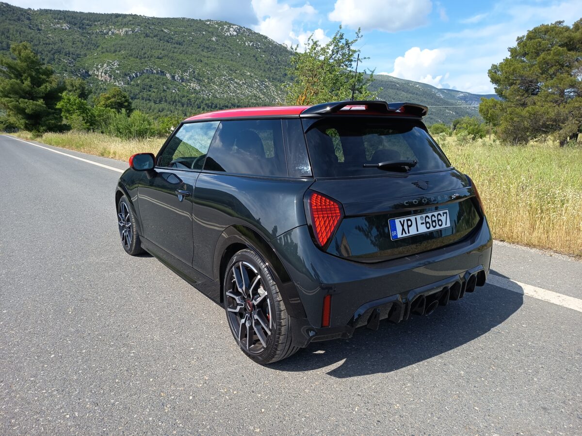 mini-cooper-jwc-