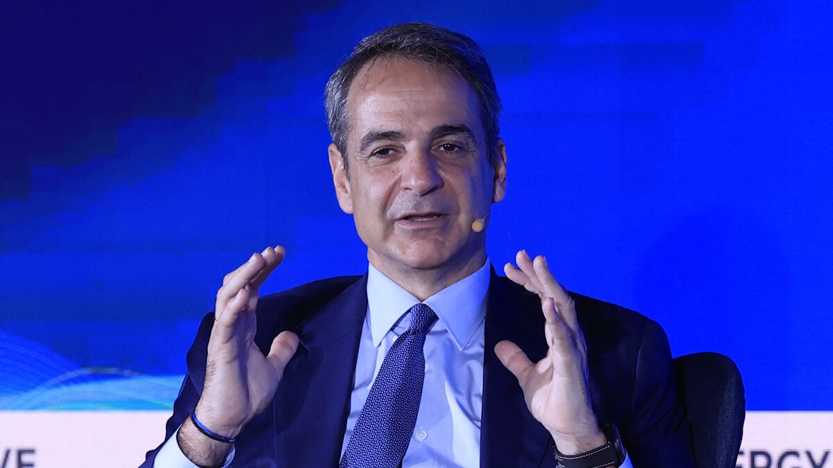 Ο Πρωθυπουργός Κυριάκος Μητσοτάκης συμμετέχει σε συζήτηση με τον Ben Hall, Europe Editor των Financial Times, στο πλαίσιο του συνεδρίου "Energy Transition Summit. East Med and Southeast Europe", που διοργάνωσαν οι "Financial Times" σε συνεργασία με την "Καθημερινή" σε ξενοδοχείο της Αττικής, Τετάρτη 13 Μαΐου 2026