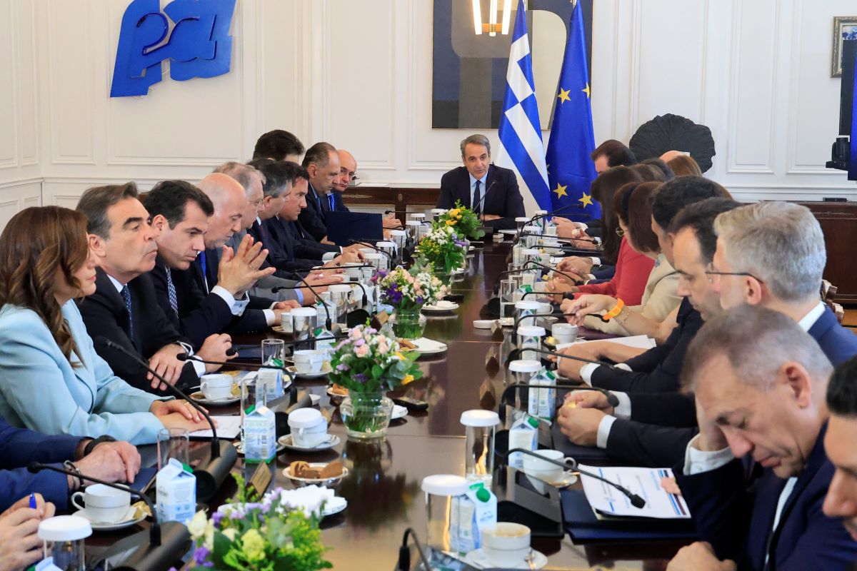 Ο Κυριάκος Μητσοτάκης στο υπουργικό συμβούλιο