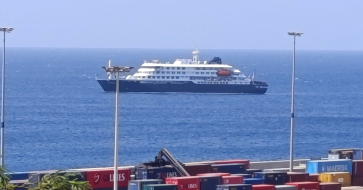 7 τα κρούσματα του χανταϊού στο κρουαζιερόπλοιο: «Θέλουμε να πάμε σπίτι μας» λέει με απόγνωση επιβάτης