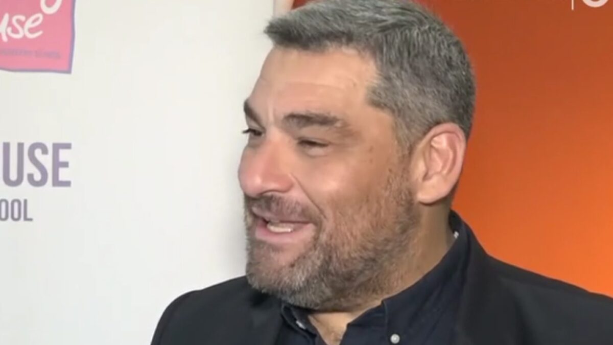 Ο Μάνος Νιφλής