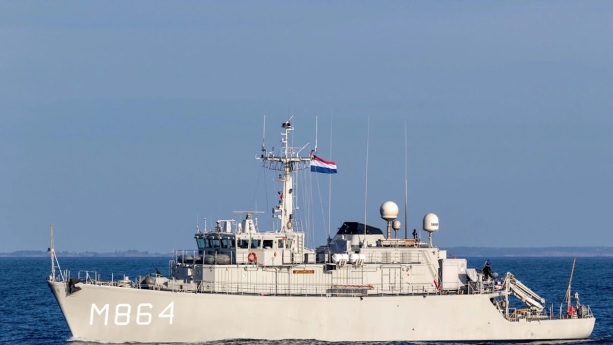 Το ολλανδικό ναρκοθηρευτικό πλοίο «HNLMS Willemstad»