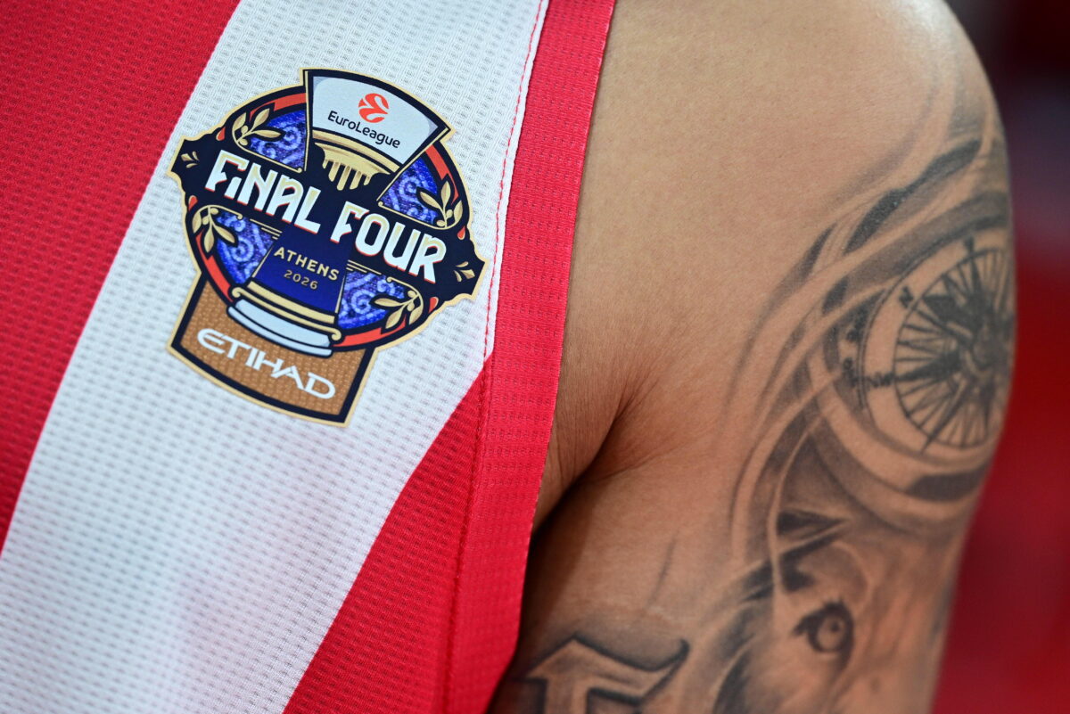Ολυμπιακός: Προστέθηκε το λογότυπο του Final Four της Euroleague στη φανέλα
