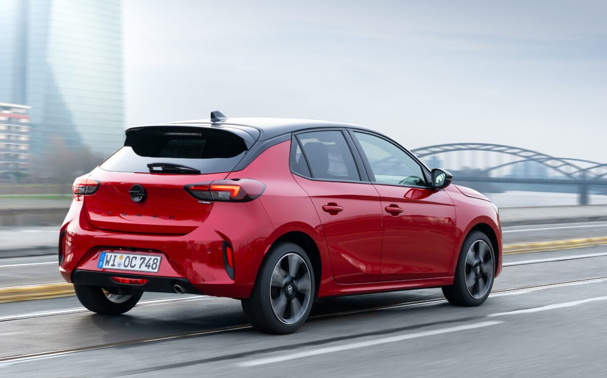 opel corsa hybrid