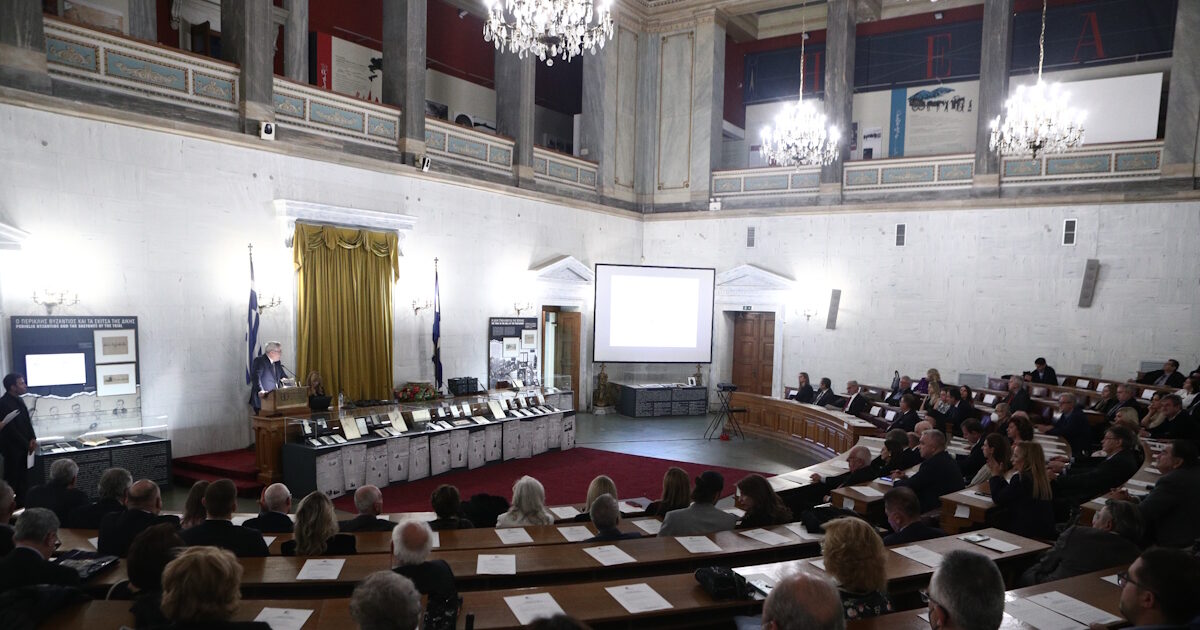 Ο Βασίλειος Ψυχογυιός νέος πρόεδρος του Πανελλήνιου Ιατρικού Συλλόγου